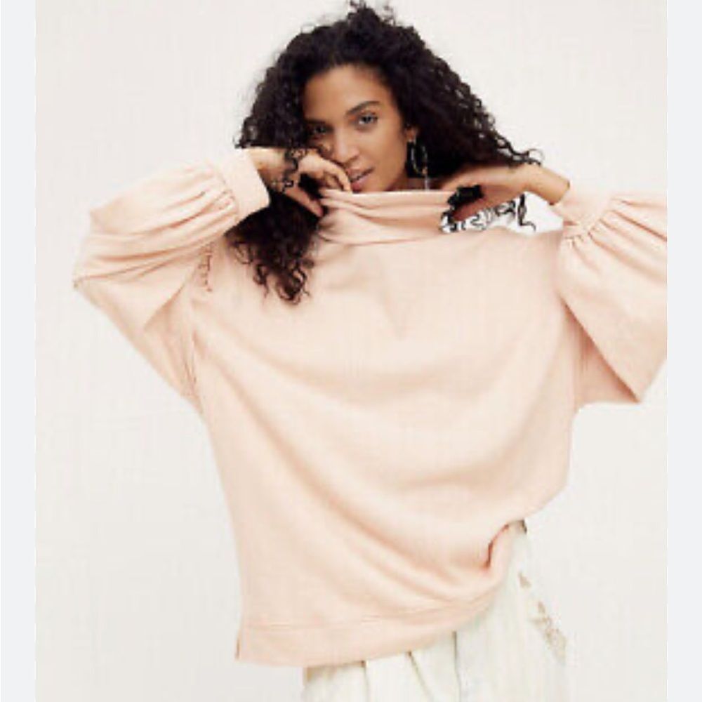 Free people pink Winnie cut out back sweater women’s size small